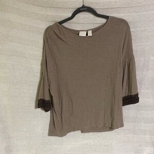 Chico’s Linen and Modal blend Medium Shirt has fun sleeve details